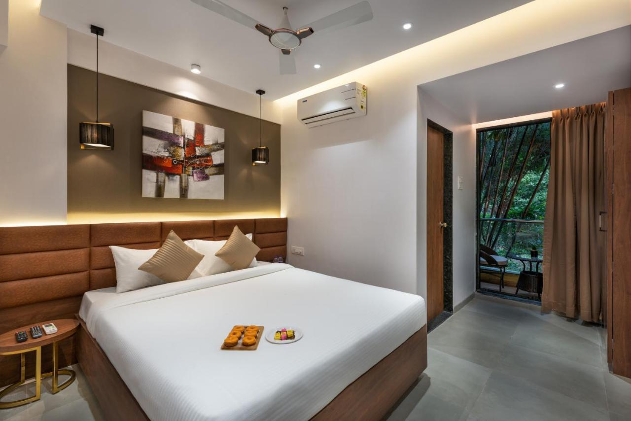 Paramount Riverfront Resort & Spa, Karjat Eksteriør bilde