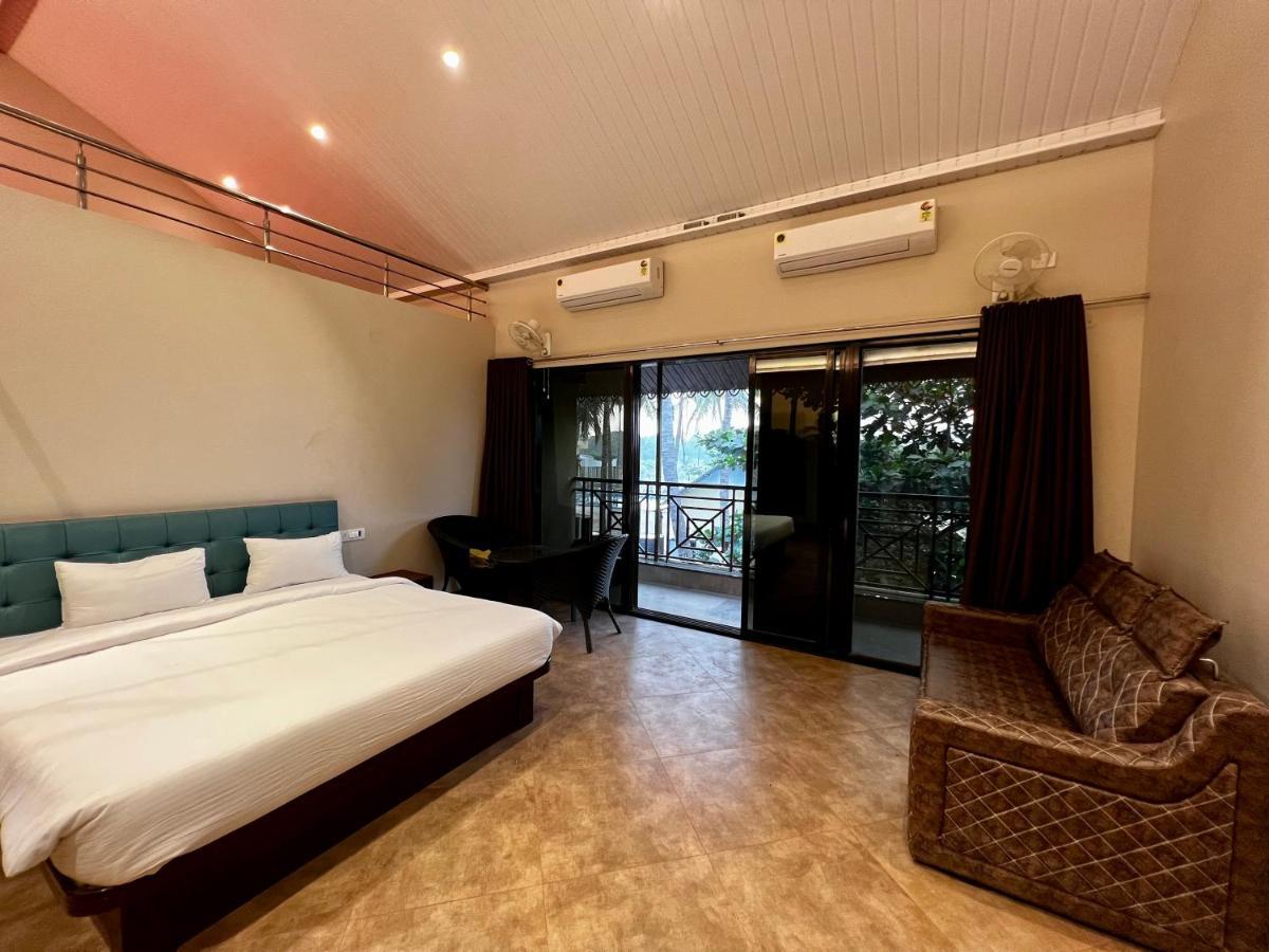 Paramount Riverfront Resort & Spa, Karjat Eksteriør bilde