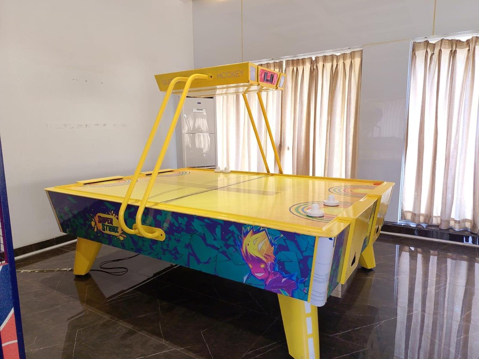 Paramount Riverfront Resort & Spa, Karjat Eksteriør bilde